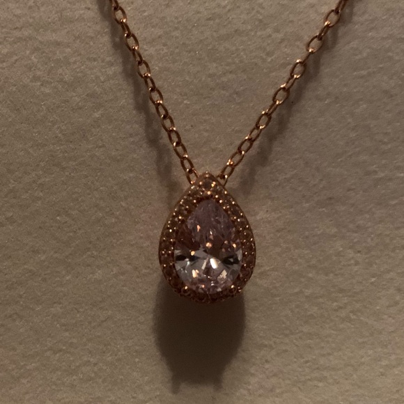 PAJ Tear Drop Necklace/Earring Set Rose Gold - Picture 7 of 8